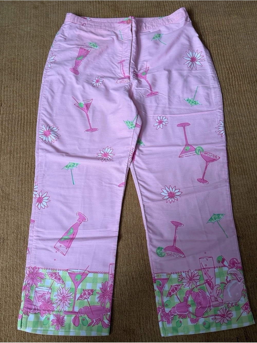 Lilly Pulitzer vintage pink cotton cocktail and floral summer Pants (like new!)